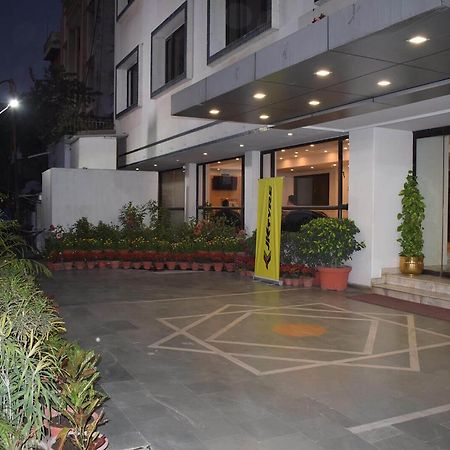 Hotel Vaibhav Βαρανάσι Εξωτερικό φωτογραφία
