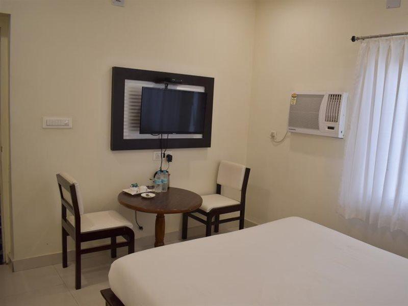Hotel Vaibhav Βαρανάσι Εξωτερικό φωτογραφία