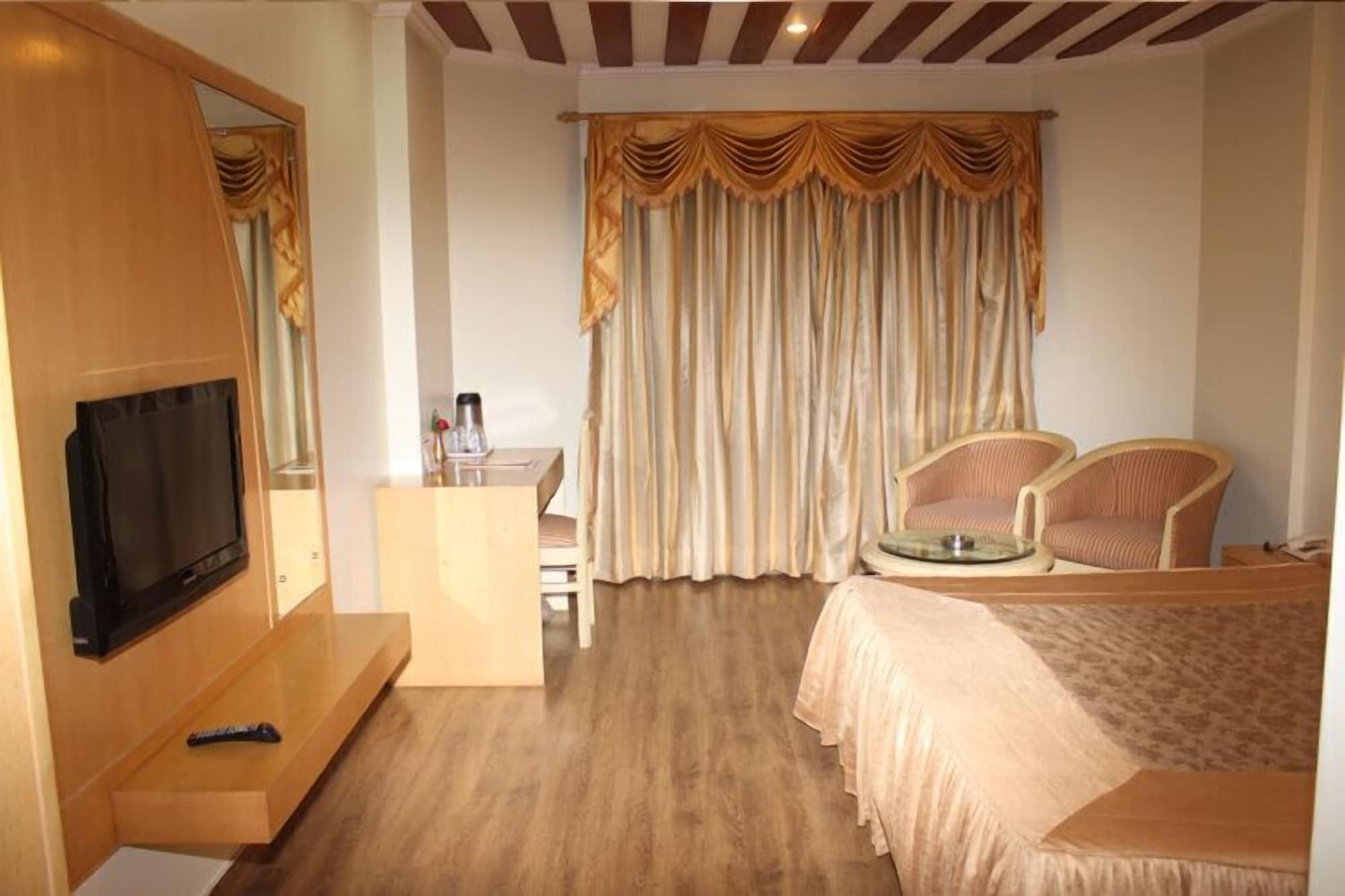 Hotel Vaibhav Βαρανάσι Εξωτερικό φωτογραφία
