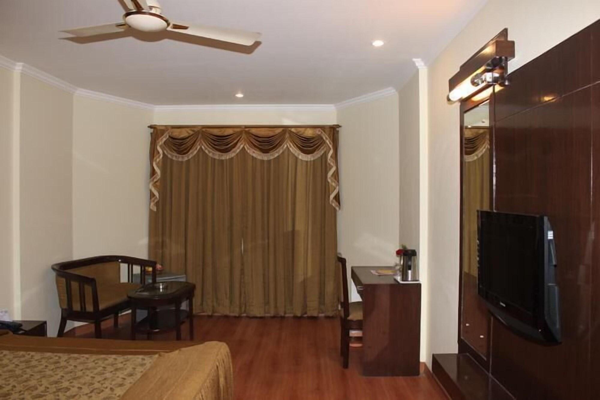 Hotel Vaibhav Βαρανάσι Εξωτερικό φωτογραφία
